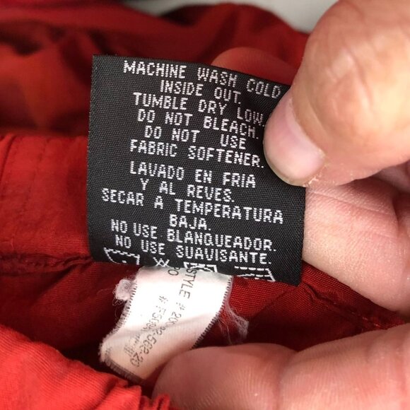 Mens Cargo Shorts Size 34 Measuered Elatic Waist Outdoors Hiking Adjustable Red - Picture 7 of 13